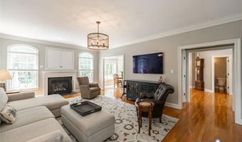 14469 Riverside Dr, Ashland, VA 23005