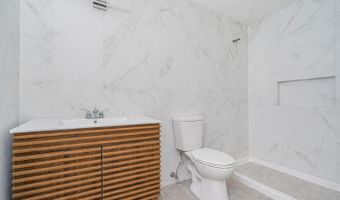 378 Atlantic Ave, Staten Island, NY 10305