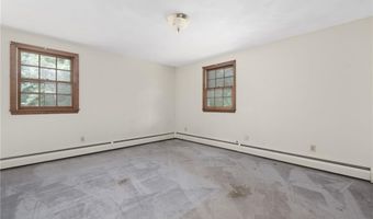 91 Inez Dr, North Kingstown, RI 02852