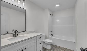 1116 Bluestem Cir, Baldwin City, KS 66006