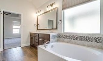 225 Palmerston Dr, Aledo, TX 76008