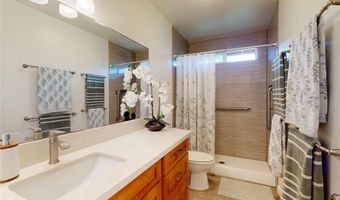 56-277 Maunuunu St, Kahuku, HI 96731