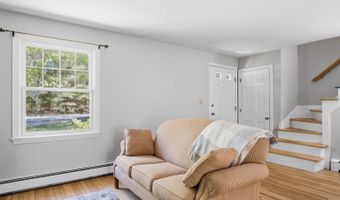 5 Pinecrest Cir, Bedford, NH 03110