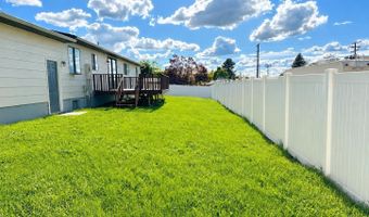 803 Eisenhower St, American Falls, ID 83211