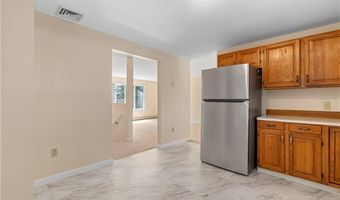 94 Ridgewood Rd, Middletown, RI 02842