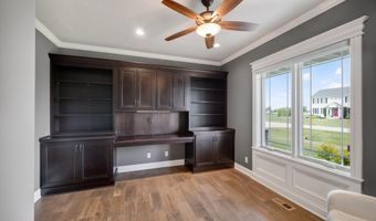 5400 Windrose Ln, Ames, IA 50014