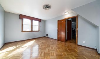 20 W 22ND St, Bayonne, NJ 07002