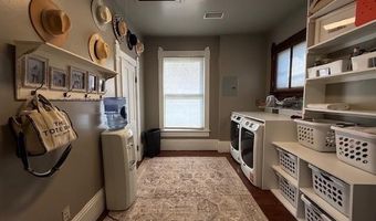 283 E Chestnut, Batesville, AR 72501