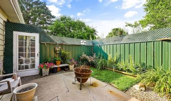 5222-5224 Piccadilly Dr, Madison, WI 53714