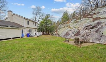 65 Albion Rd, Cumberland, RI 02864