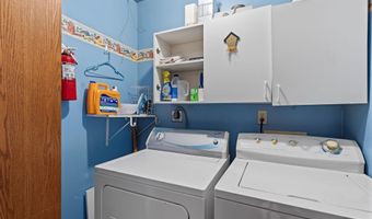 607 NW 8TH Ave, Aledo, IL 61231