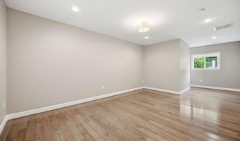 8474 ARARAT Ct, Annandale, VA 22003