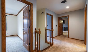 8850 Lavelle Rd, Athens, OH 45701