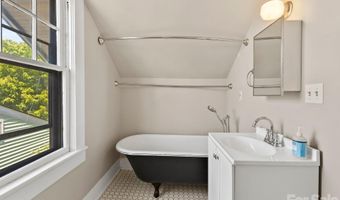 102 Courtland Ave, Asheville, NC 28801