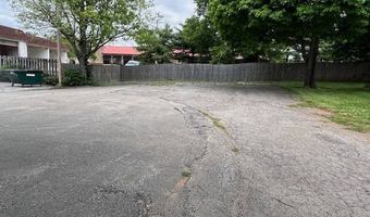 613 N 3rd St, Bardstown, KY 40004