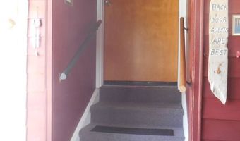 833 S 7th St, Albion, NE 68620