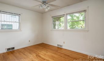 52 Blake Dr, Arden, NC 28704