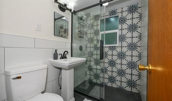 41 W Woodsdale Ave, Akron, OH 44301