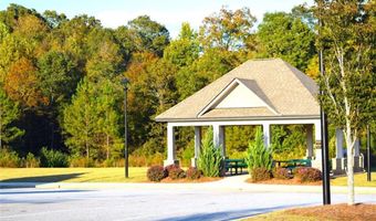 184 Auburn Crossing Dr, Auburn, GA 30011