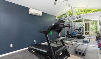 7201 BROXBURN Dr, Bethesda, MD 20817