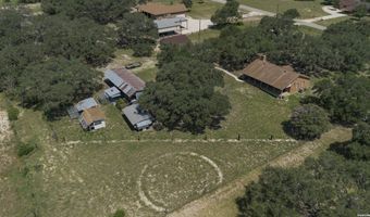 138 BIG OAK Dr, Adkins, TX 78101