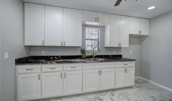 745 S Rife St, Aransas Pass, TX 78336