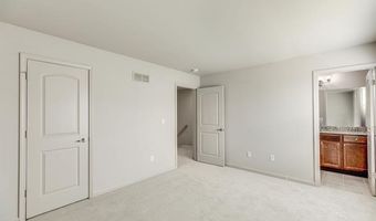 2148 Evergreen Ln, Ann Arbor, MI 48103