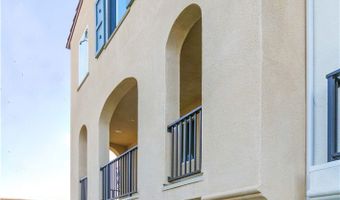 2750 W 182nd St 112, Torrance, CA 90504