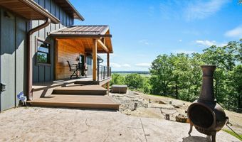 7040 Loy Rd, Arena, WI 53503