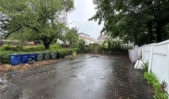 227 Orland St, Bridgeport, CT 06605