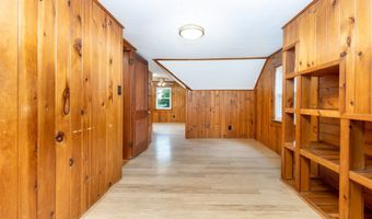 101 Hoover Ave, Bristol, CT 06010