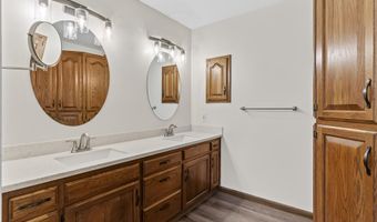 1965 W Cardinal Ln, Aurora, MO 65605