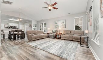 197 Parkview Ln, Advance, NC 27006