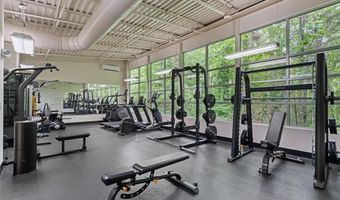 1380 Stirling Cir NW 26, Atlanta, GA 30318