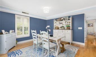 20 Narragansett Ave 602, Narragansett, RI 02882