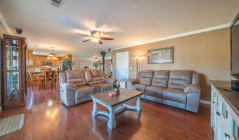 6679 Meadowlark Ln, Anderson, CA 96007