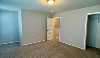 704 Loudon Dr, Bentonville, AR 72712