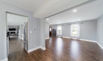 1201 N Scarlet Ct, Addison, IL 60101
