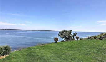 727 Boston Neck Rd, Narragansett, RI 02882