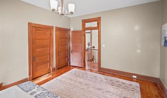 407 E 9th St, Alton, IL 62002