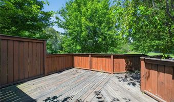 12757 Chamberlain Rd, Aurora, OH 44202