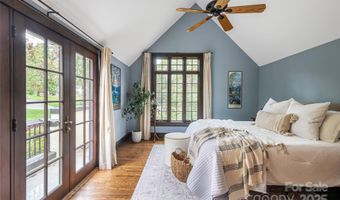 21 Lynwood Rd, Asheville, NC 28804