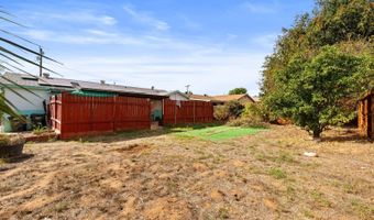 1044 Goldenrod St, Escondido, CA 92027