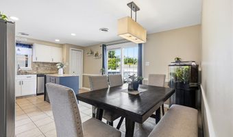 416 Ocean Ave, Beachwood, NJ 08722