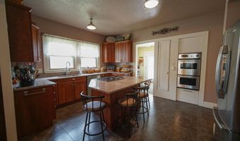 1004 2nd Ave, Ackley, IA 50601