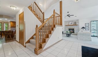 330 W FLORIDA Ave, Appleton, WI 54911