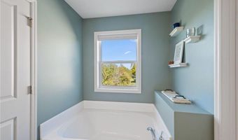 6877 Lasalle Cir NE, Albertville, MN 55301