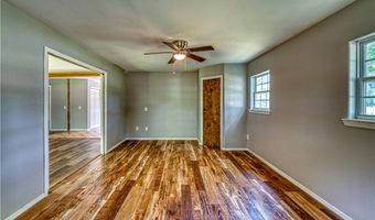 66 Owl Ln, Alpena, AR 72611