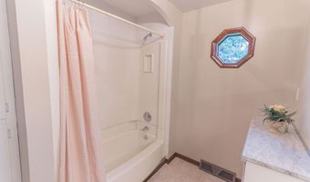 51883 Telegraph, Amherst, OH 44001