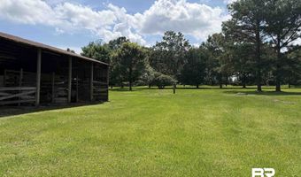 154 Perry Ln, Atmore, AL 36502